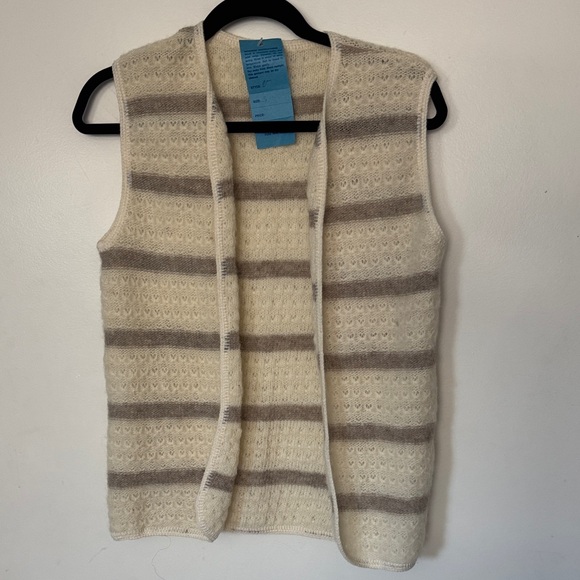 Striped Knit Vest - Picture 1 of 5